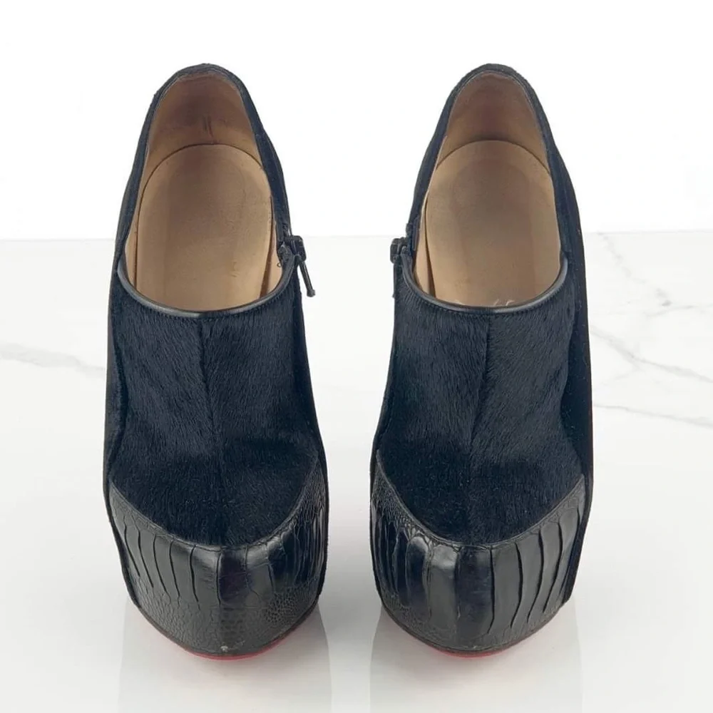 Christian Louboutin Sexy Bootie - Picture 4 of 8